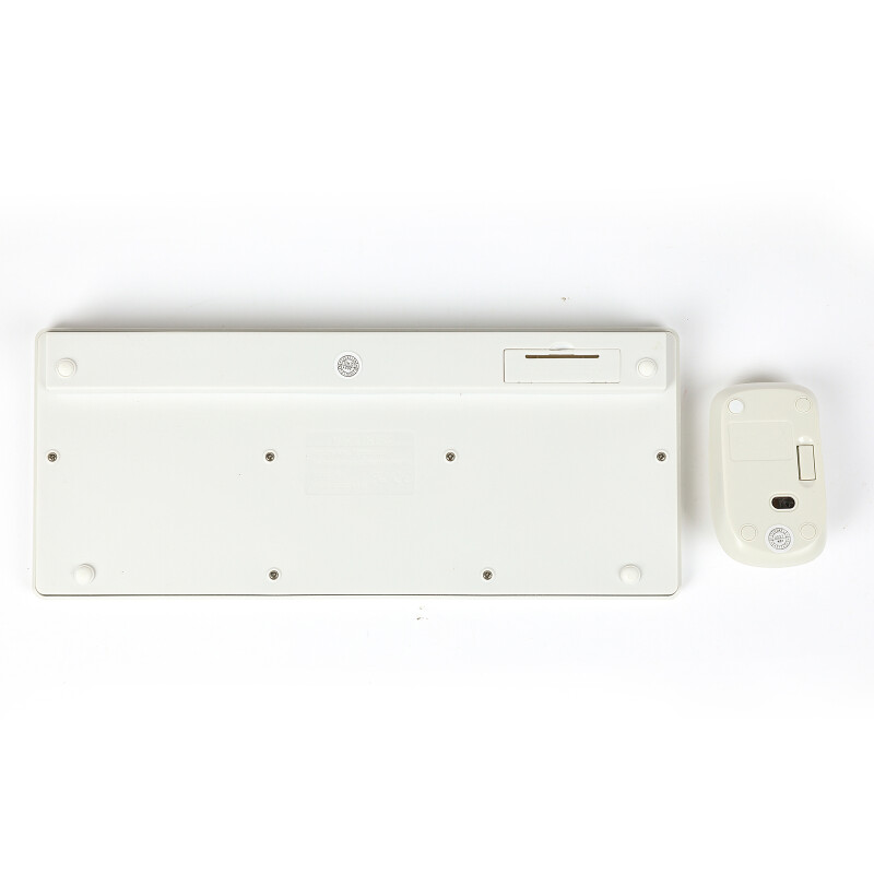 Combo mouse y teclado mini inalambrico K-03 Combo mouse y teclado mini inalambrico K-03