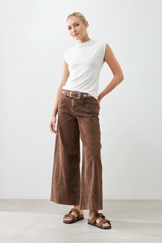 Remera canalé crudo