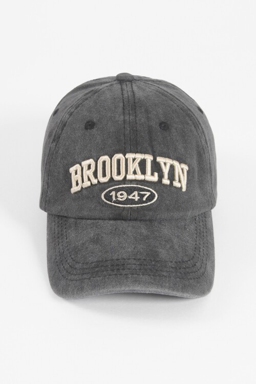 Cap gastado Brooklyn negro
