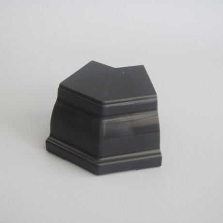 Esquinero exterior 135° para Canaletas Gris Oscuro