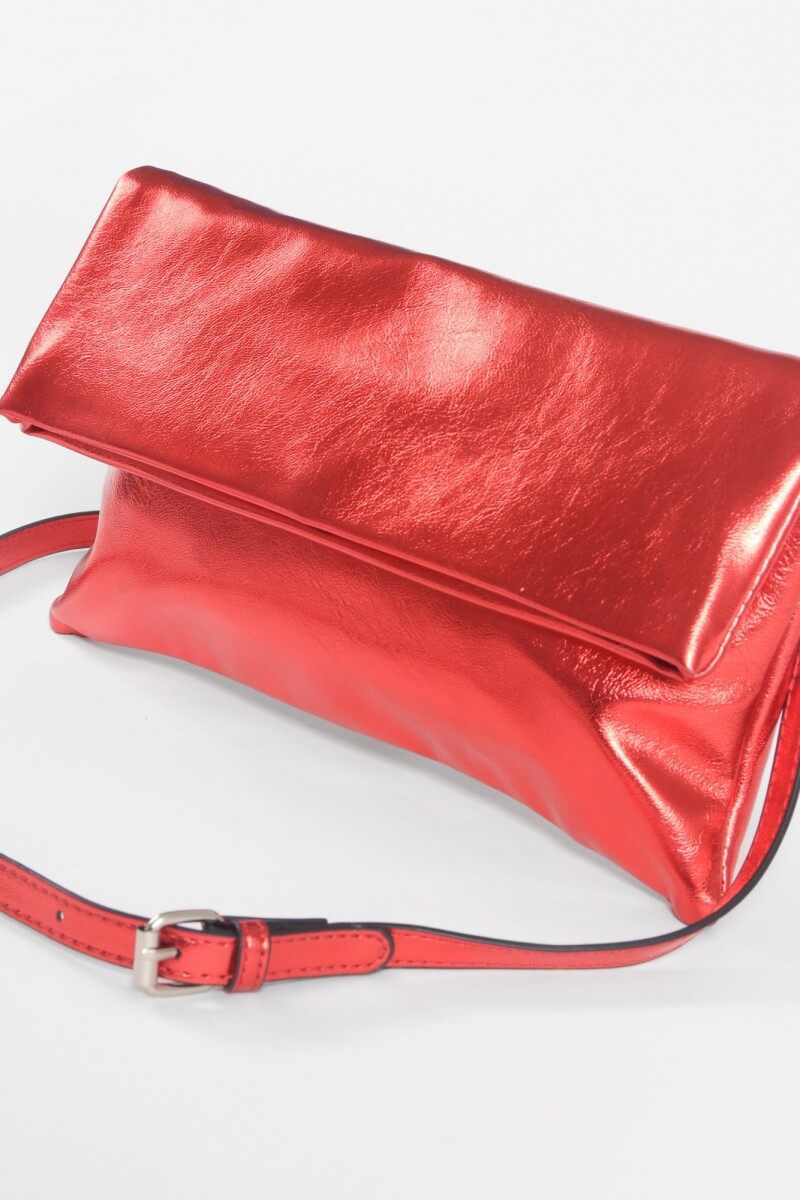 Sobre metalizado con correa rojo