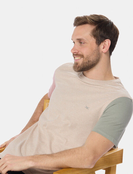 REMERA LISA COMBINADA Beige