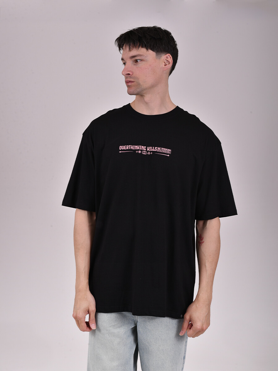 REMERA DEN PRINT - NEGRO 