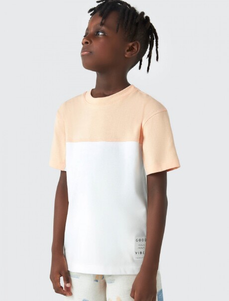 CAMISETA INFANTIL CON ESTAMPA NARANJA