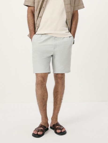 BERMUDA BÁSICA GRIS