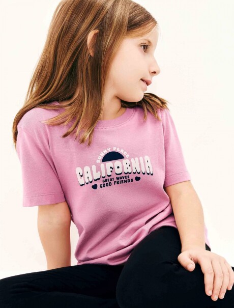 CAMISETA INFANTIL CON ESTAMPA ROSADO