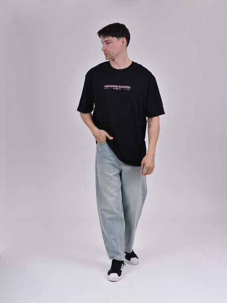 REMERA DEN PRINT NEGRO