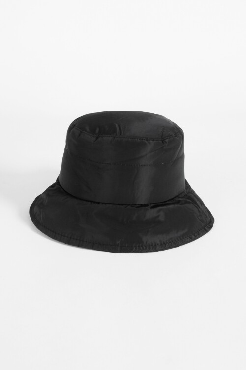 Bucket puffy negro