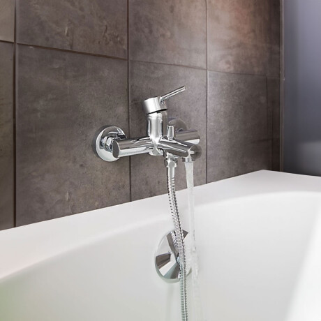 Griferia De Ducha Y Bañera Exterior Linea Lilo Fv Monocomando Cromo 000