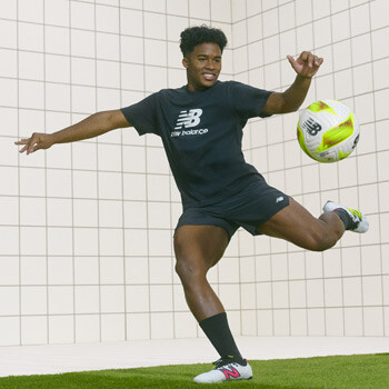 New Balance Futbol