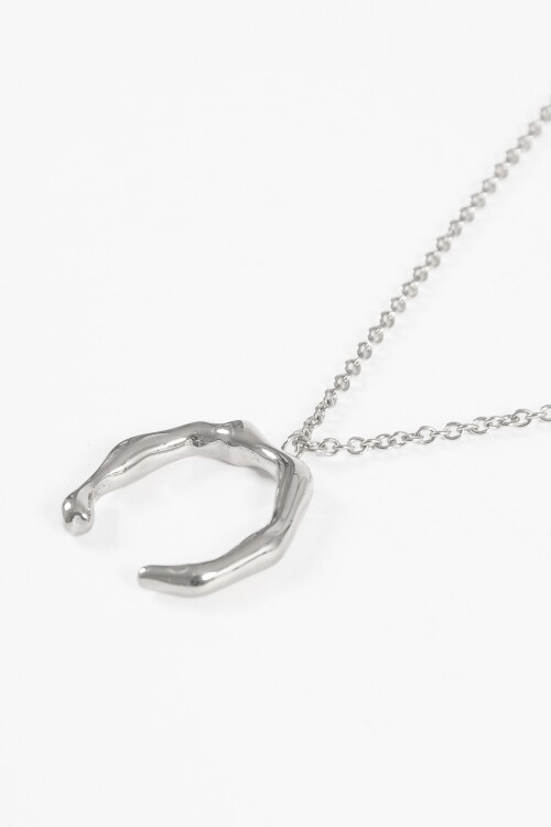 Collar acero herradura plateado