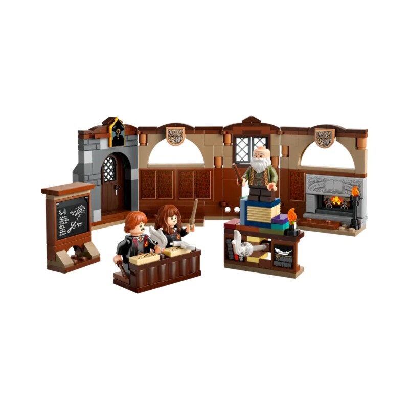 LEGO Harry Potter Clases de Encantamientos 204 Piezas LEGO Harry Potter Clases de Encantamientos 204 Piezas