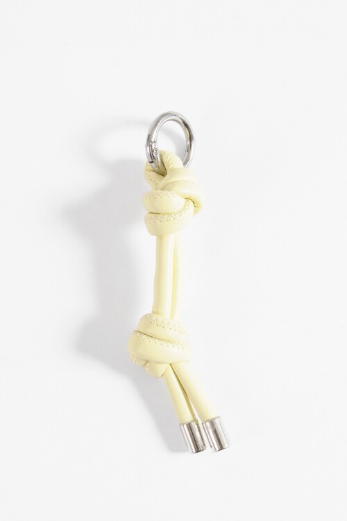 Llavero cordón cuero vegano amarillo