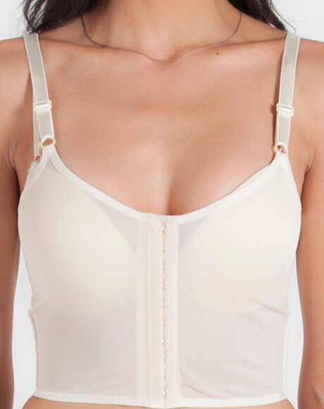 Top post operatorio Pia Crudo