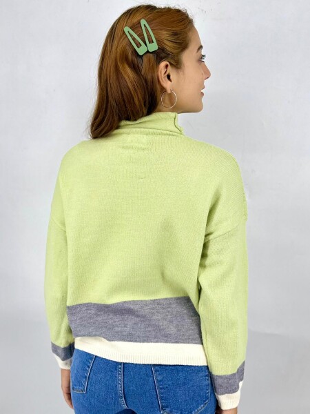 POLERA SLOWLY 2410 VERDE