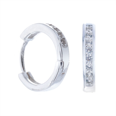 Par de aros de plata 925 con circonias. Par de aros de plata 925 con circonias.