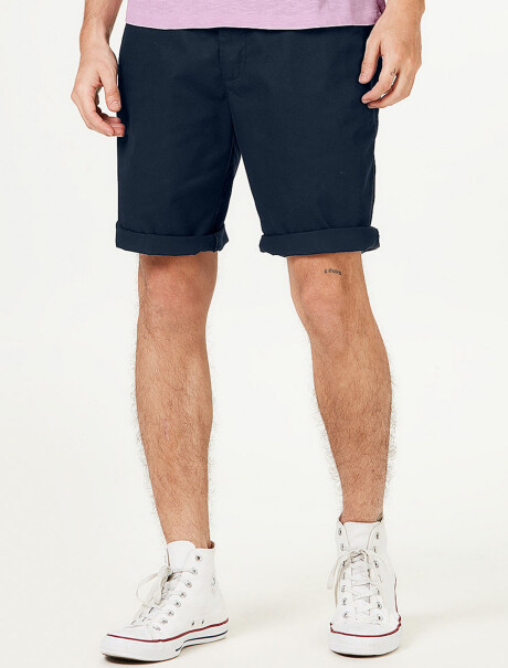 BERMUDA BÁSICA MODELO CHINO AZUL