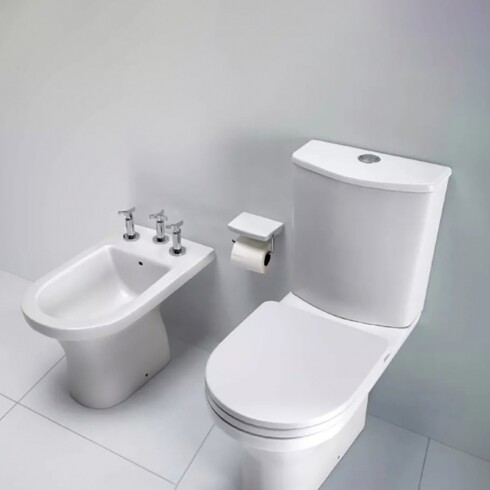 JUEGO INODORO, TAPA Y MOCHILA FERRUM LINEA VARESE descarga a 25 cms. 000