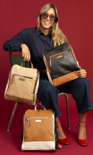 MOCHILA QUEEN NEGRO SUELA Y MANTECA