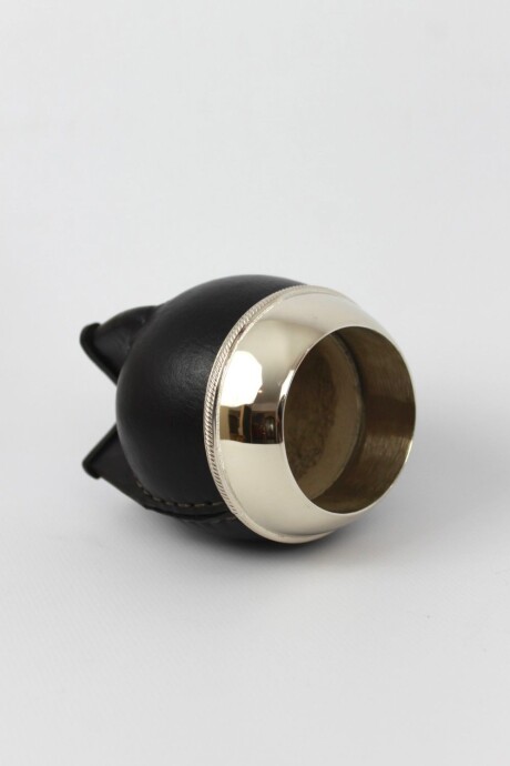 Mate Forrado Con Guarda - Plata Negro