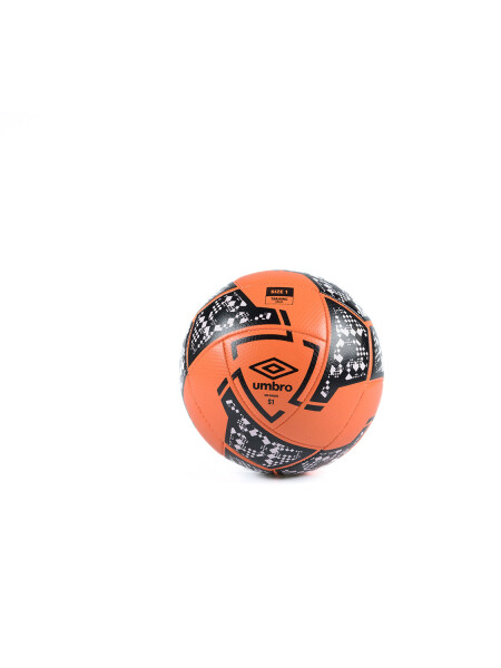 PELOTA NEO SWERVE MINI Umbro 082