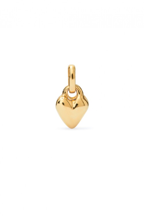 CHARM BAÑADO EN ORO 18 K CON FORMA DE CORAZÓN Charm