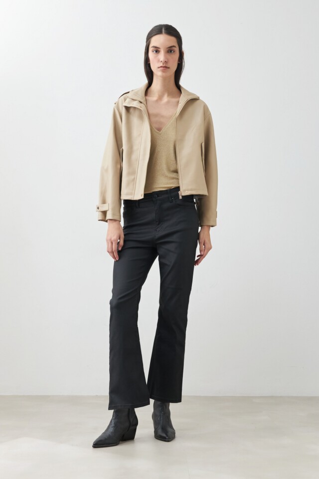 Jean cropped Turner negro