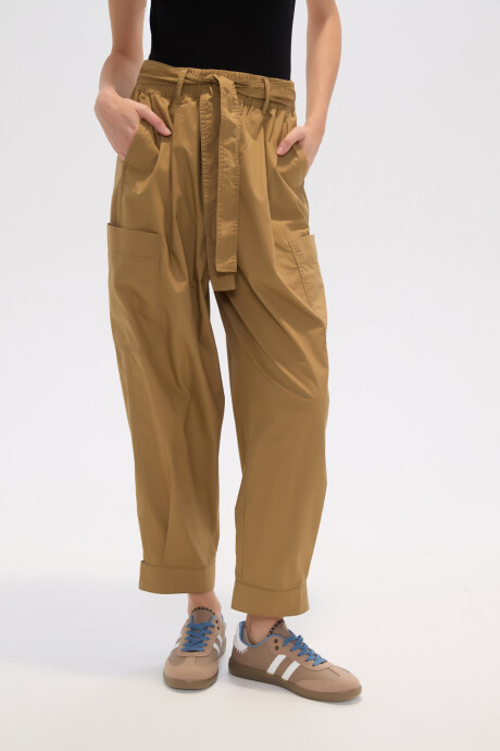 Pantalon Aelare Camel