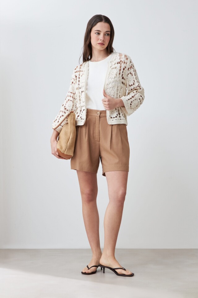 Chaqueta tejida crochet crudo