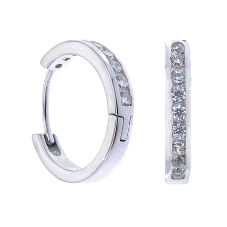 Par de aros de plata 925 rodinado con circonias. Par de aros de plata 925 rodinado con circonias.