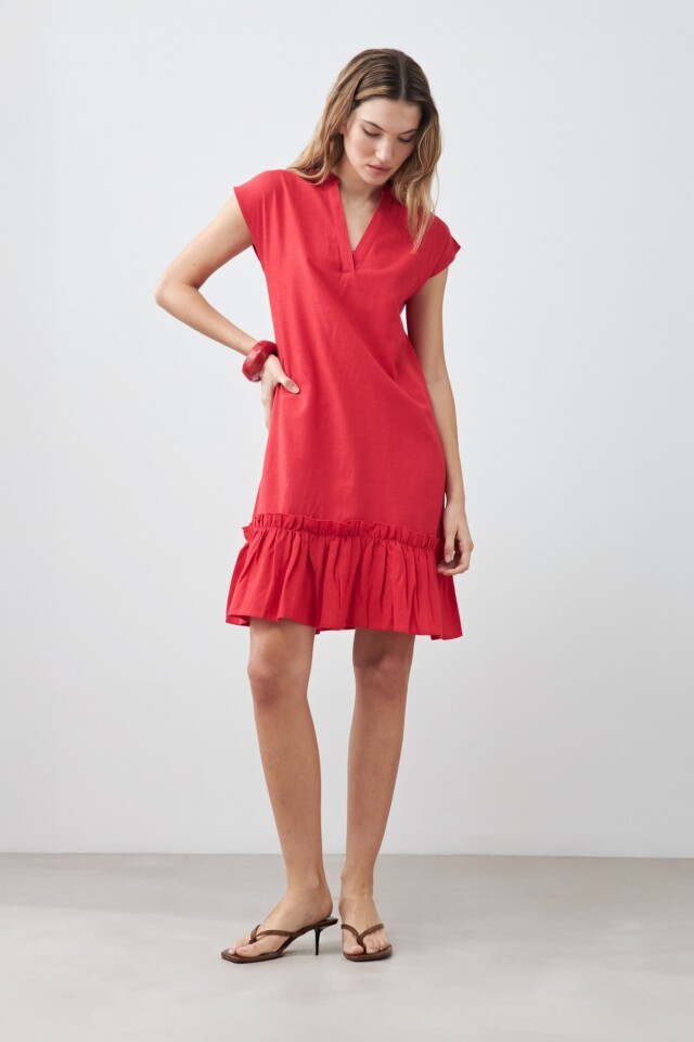 Vestido midi con volado rojo