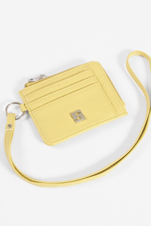 Tarjetero con strap granulado lima