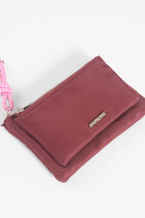 Monedero de tela magenta