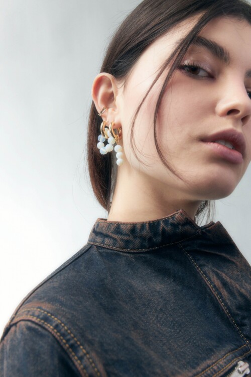 Aros detalle irregular blanco