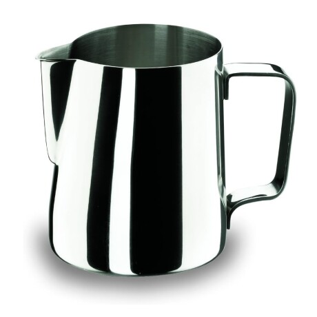 Lechera de acero inoxidable 250 ml. Lechera de acero inoxidable 250 ml.