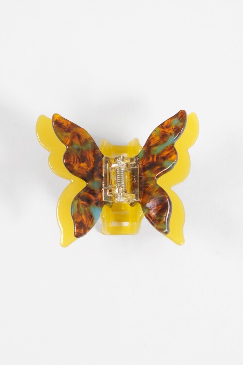 Broche mariposa acrílico mostaza