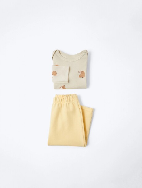 CONJUNTO DE BEBÉ AMARILLO