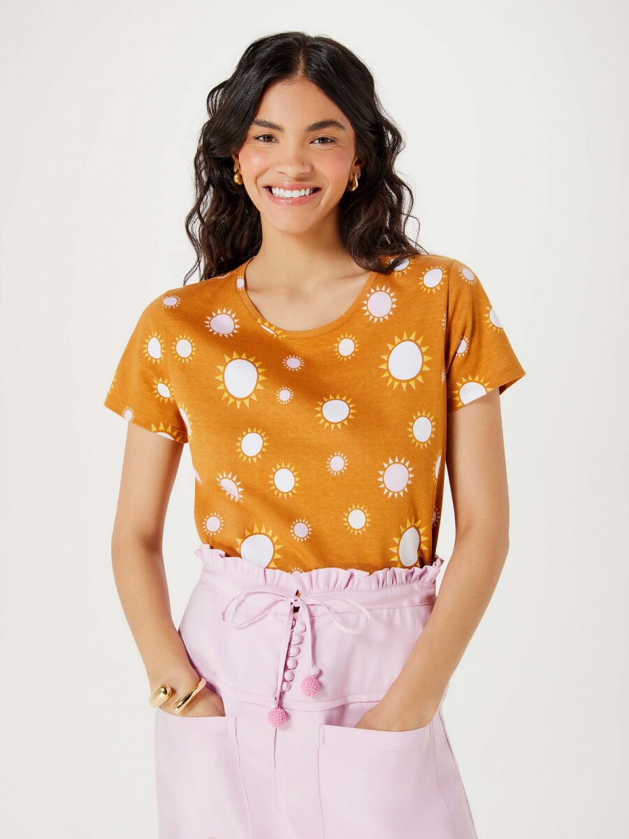 CAMISETA FEMENINA ESTAMPADA - NARANJA OSCURO 
