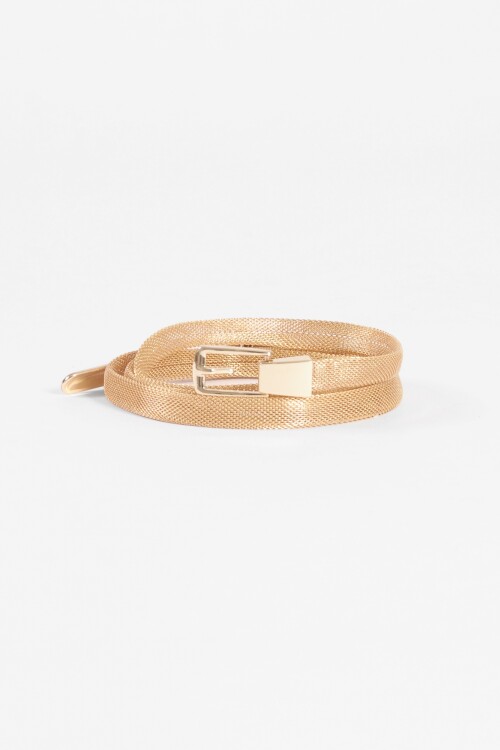 Cinturón metálico dorado