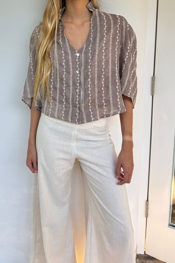 Blusa Almu Bordada Chocolate