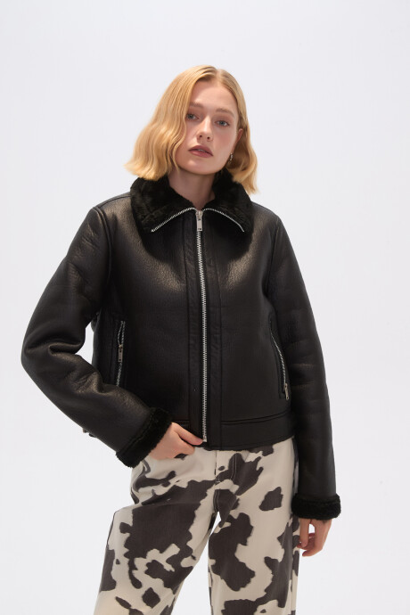 Campera Chatine Negro